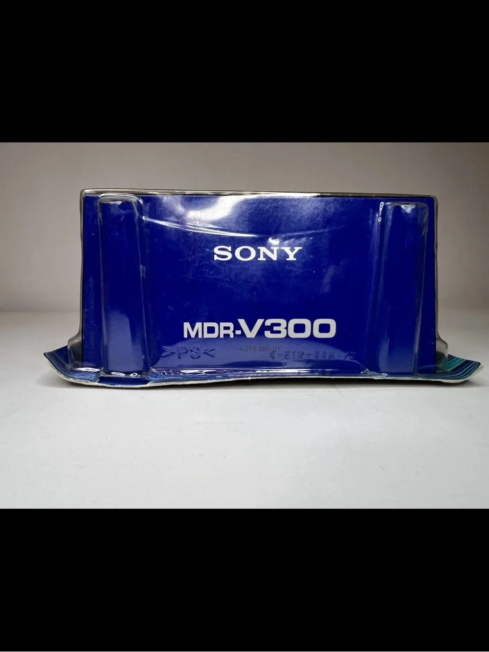 Vintage Sony MDR-V300 Ear-Cup Foldable DJ Use Silver Black Headphones NOS SEALED